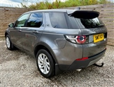 Land Rover Discovery Sport Image 5
