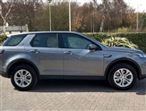 Land Rover Discovery Sport Image 5