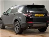 Land Rover Discovery Sport Image 2