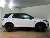 Land Rover Discovery Sport Image 5
