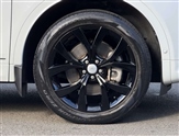 Land Rover Discovery Sport Image 4