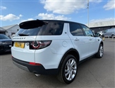 Land Rover Discovery Sport Image 4
