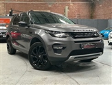 Land Rover Discovery Sport Image 1