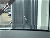 Land Rover Discovery Image 2