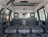 Land Rover Discovery Image 2