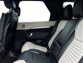 Land Rover Discovery Image 4