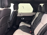 Land Rover Discovery Image 4