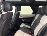 Land Rover Discovery Image 4