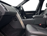 Land Rover Discovery Image 3