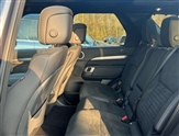Land Rover Discovery Image 4