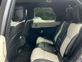 Land Rover Discovery Image 4