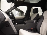 Land Rover Discovery Image 3