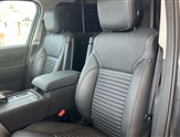 Land Rover Discovery Image 4