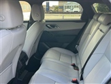 Land Rover Range Rover Velar Image 4