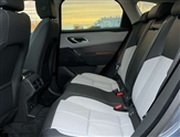 Land Rover Range Rover Velar Image 4