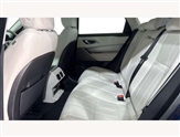Land Rover Range Rover Velar Image 4
