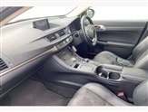 Lexus CT Image 2