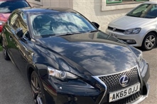 Lexus IS