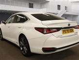 Lexus LS Image 3