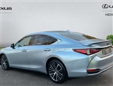 Lexus LS Image 2