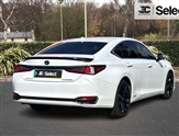 Lexus LS Image 2