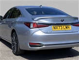 Lexus LS Image 2