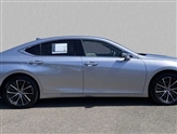 Lexus LS Image 6