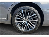 Lexus LS Image 5