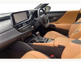 Lexus LS Image 2