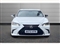Lexus LS Image 9