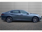 Lexus LS Image 6