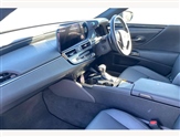Lexus LS Image 2