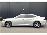 Lexus LS Image 6