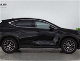 Lexus NX Image 4