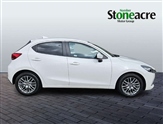 Mazda 2 Image 2