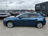 Mazda 3 Image 3