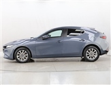 Mazda 3 Image 6