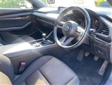 Mazda 3 Image 2