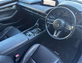 Mazda 3 Image 6
