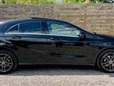 Mercedes-Benz A Class Image 2