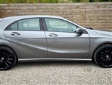 Mercedes-Benz A Class Image 2