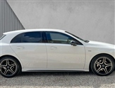 Mercedes-Benz A Class Image 4