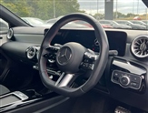Mercedes-Benz A Class Image 3