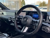 Mercedes-Benz A Class Image 3