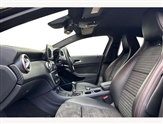 Mercedes-Benz A Class Image 2