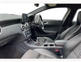 Mercedes-Benz A Class Image 2