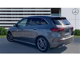Mercedes-Benz B Class Image 2