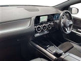 Mercedes-Benz B Class Image 2