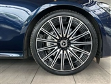 Mercedes-Benz E Class Image 5