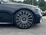 Mercedes-Benz E Class Image 5